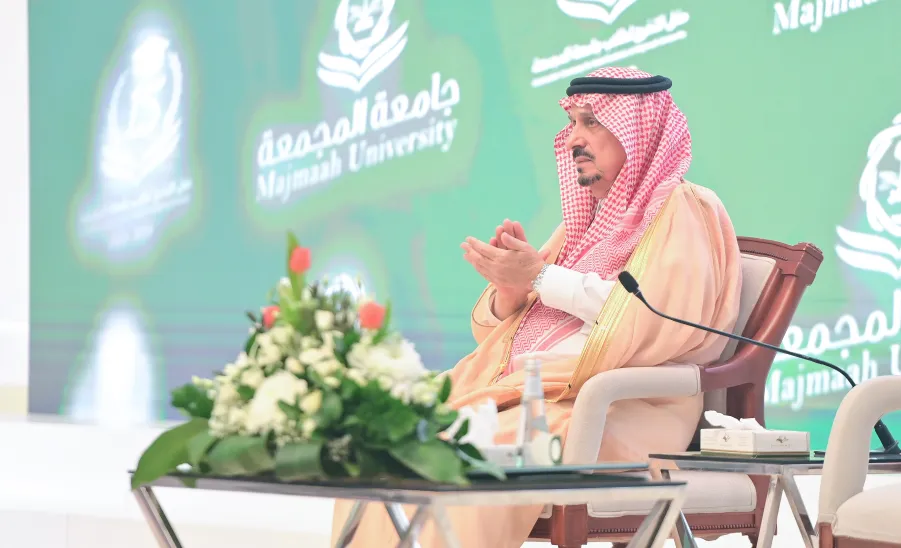  برعاية صاحب السمو الملكي الأمير فيصل بن بندر بن عبدالعزيز آل سعود - أمير منطقة الرياض – الجامعة تقيم حفل تخريج الدفعة الخامسة عشرة من طلابها - جامعة المجمعة 