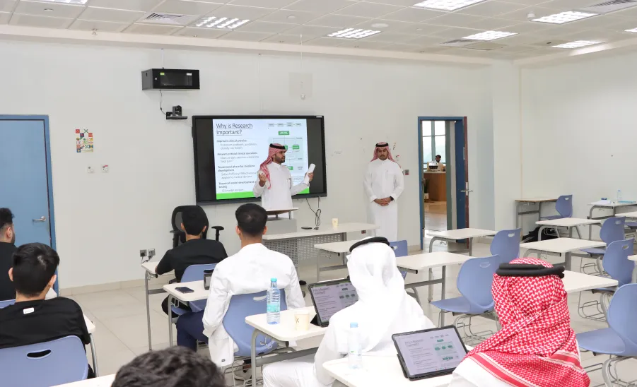 Research centers at Vice-Rector's Office for Graduate Studies launch the first research school  - #