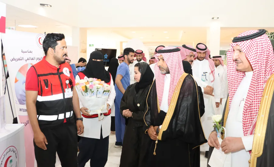 كلية التمريض تقيم فعالية بمناسبة اليوم العالمي للتمريض - جامعة المجمعة 