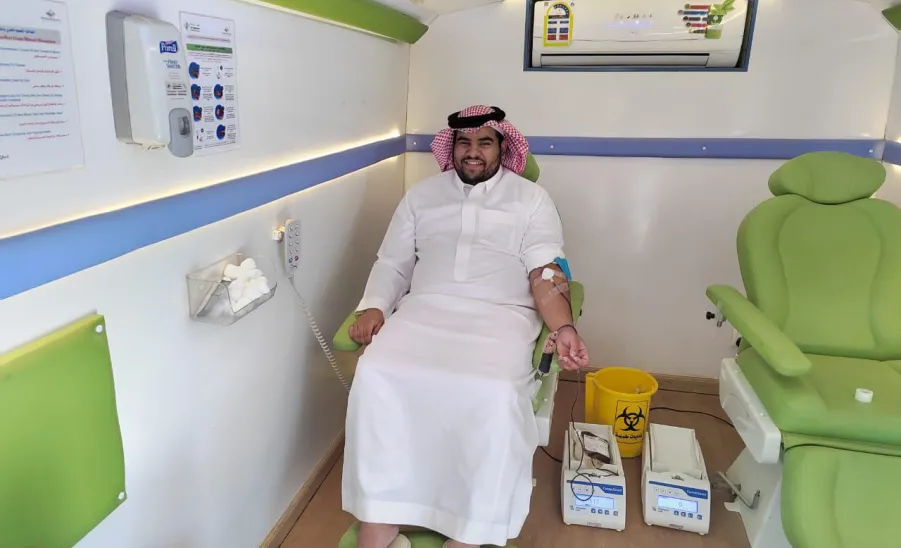 Social Responsibility Observatory conducts a blood donation campaign  -  مرصد المسؤولية الاجتماعية يقيم حملة تبرع بالدم بمجمع الكليات للطلاب بجامعة المجمعة
