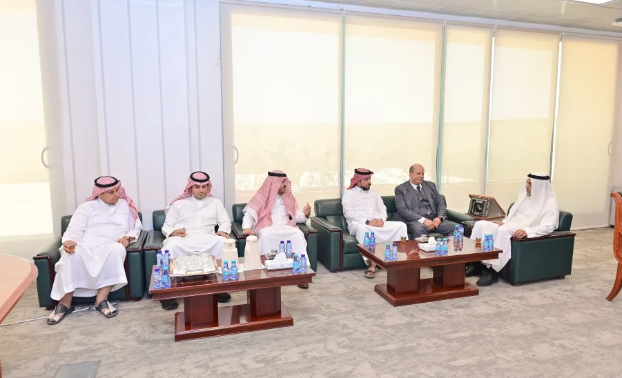 Applied College signs MoU with Numo Training Company  - جامعة المجمعة 