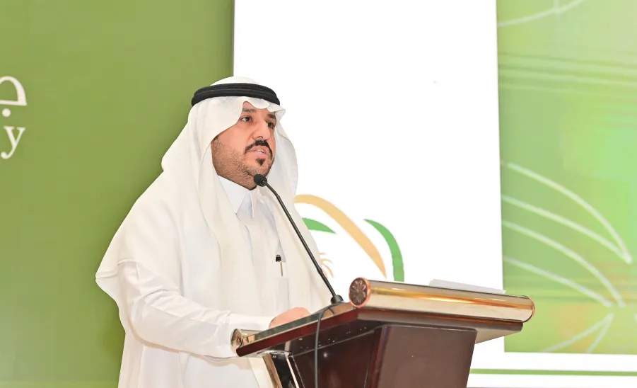 MU VICE-RECTOR PATRONIZES THE CLOSING CEREMONY OF STUDENTS
 - جامعة المجمعة