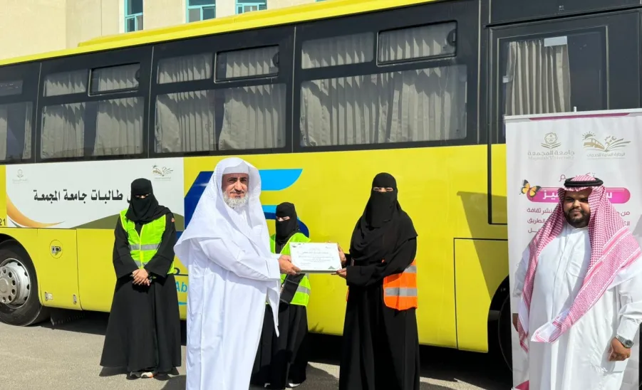 وكيل الجامعة للتنمية والاستثمار يدشن عدداً من مبادرات وفعاليات الإدارة العامة للخدمات - 6