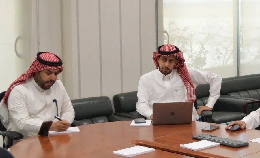 وكيل الجامعة للشؤون التعليمية يترأس الجلسة السادسة عشرة للجنة الخطط والمناهج الدراسية -  اجتماع لجنة الخطط والمناهج الدراسية 16