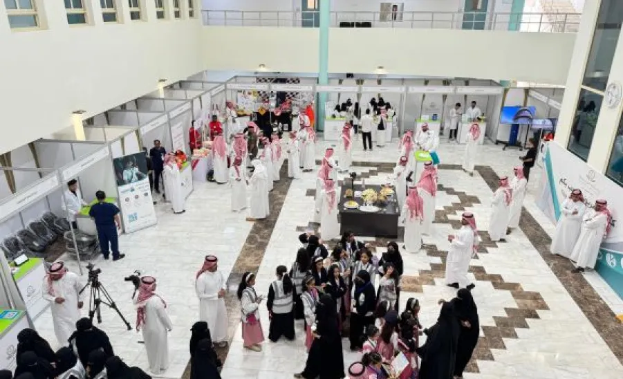 public school students and members of the community participates in the exhibition on traffic safety  -  6