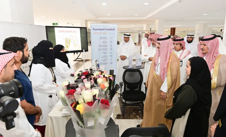 برعاية رئيس الجامعة وحضور رئيس مركز حوطة سدير : الجامعة تقيم حفل افتتاح كلية التمريض -  جامعة المجمعة