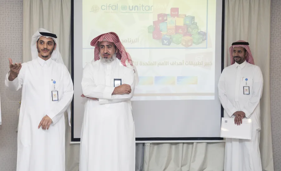 وكيل الجامعة للتنمية والاستثمار يرعى ختام برنامج خبير تطبيقات أهداف التنمية المستدامة 2030م - وكيل الجامعة للتنمية والاستثمار يرعى ختام برنامج خبير تطبيقات أهداف التنمية المستدامة ٢٠٣٠م