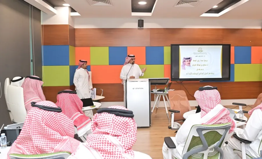 الجامعة تقيم ورشة عمل بعنوان : الدليل التفاعلي للسياسات والإجراءات  -  ورشة عمل بعنوان : الدليل التفاعلي للسياسات والإجراءات