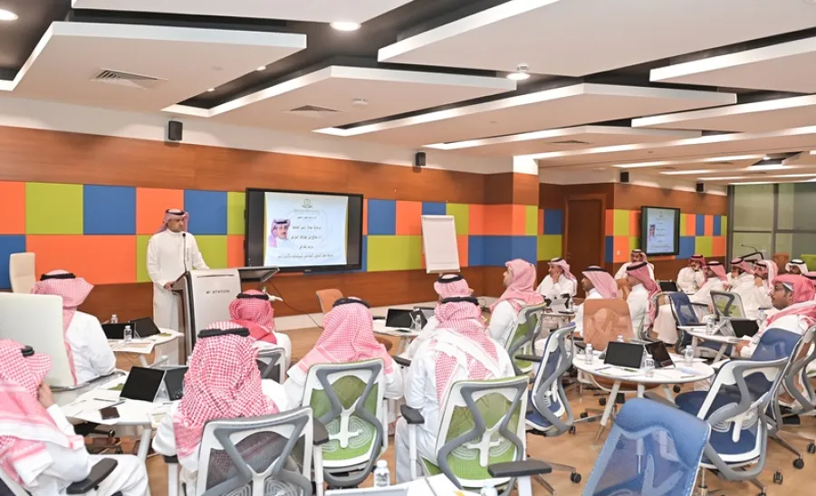 الجامعة تقيم ورشة عمل بعنوان : الدليل التفاعلي للسياسات والإجراءات  -  ورشة عمل بعنوان : الدليل التفاعلي للسياسات والإجراءات