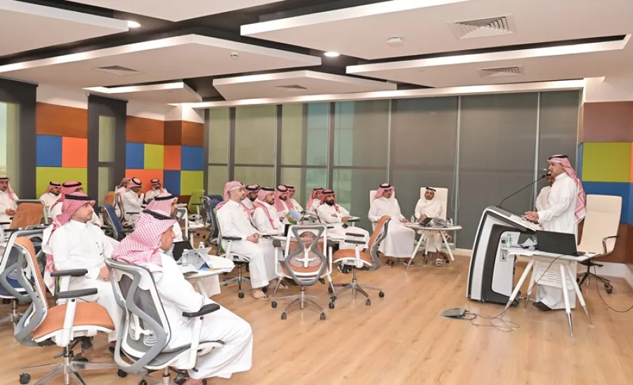 الجامعة تقيم ورشة عمل بعنوان : الدليل التفاعلي للسياسات والإجراءات  -  ورشة عمل بعنوان : الدليل التفاعلي للسياسات والإجراءات