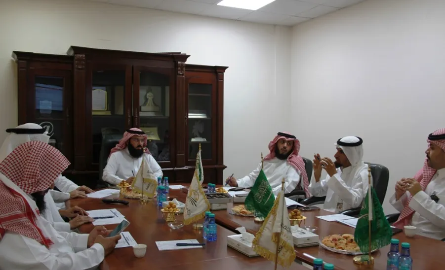 كلية الشريعة والقانون تستقبل رئيس وحدة التوعية الفكرية بالجامعة - كلية الشريعة والقانون