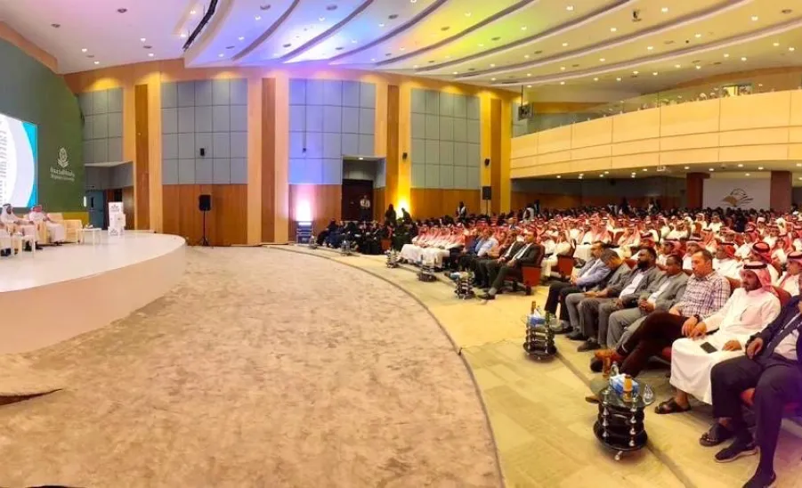 The Vice-Rector patronizes a meeting for new students  - خبر لقاء تعريفي المجمعة