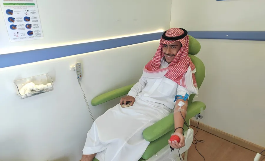 مرصد المسؤولية الاجتماعية يقيم حملة تبرع بالدم في كلية علوم الحاسب والمعلومات - مرصد المسؤولية الاجتماعية يقيم حملة تبرع بالدم في مجمع الكليات الصحية في كلية علوم الحاسب والمعلومات 