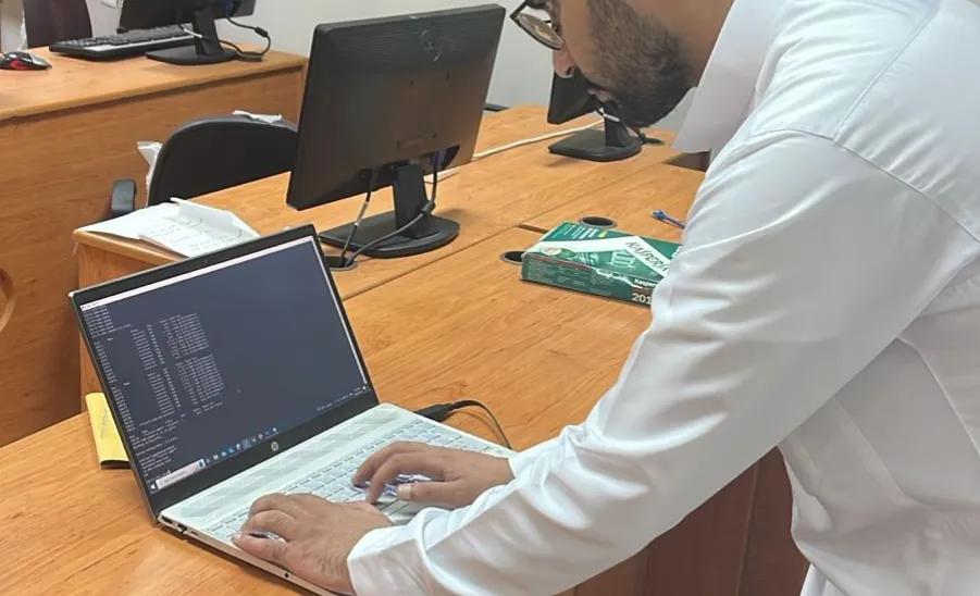 Maintenance of infrastructure and computer labs carried out by the Deanship of IT and e-Learning  -  استمرار جهود عمادة تقنية المعلومات والتعليم الإلكتروني في تطوير وصيانة البنية التحتية