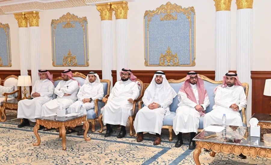 الجامعة تتسلم شهادات الآيزو من سمو الأميرة نوف بنت عبدالرحمن آل سعود بعد تحقيقها أربع شهادات في الجودة والتميز ( الآيزو ) - جانباً من الحضور للحفل 