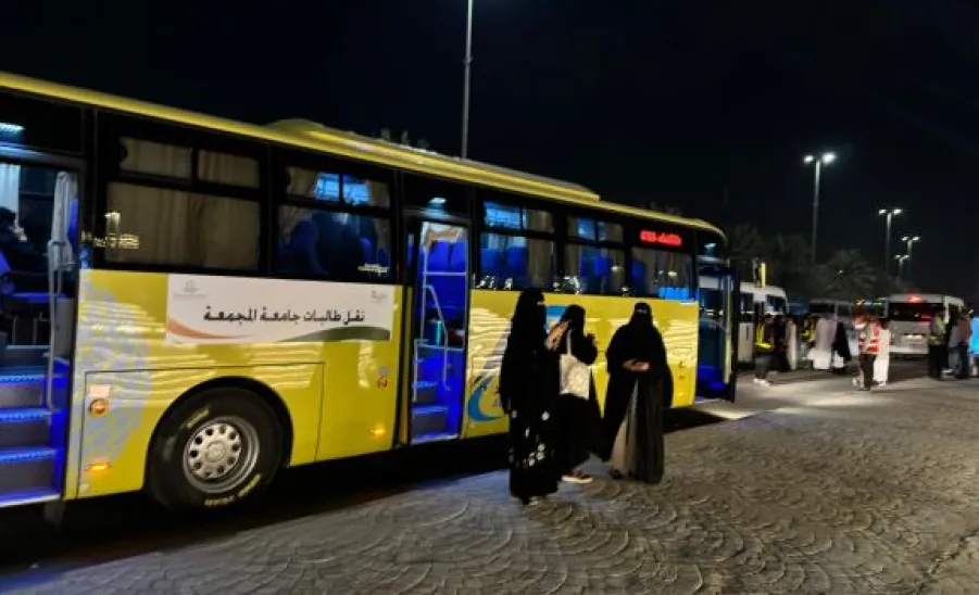 Over 200 employees and students of MU visited Riyadh International Book Fairs  - 0