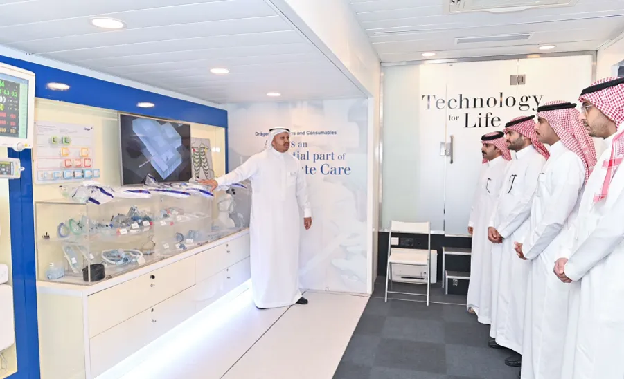 The Health and Basic Colleges Research Center organizes a health exhibition in cooperation with Draeger Arabia - #