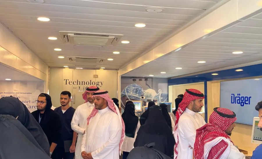 The Health and Basic Colleges Research Center organizes a health exhibition in cooperation with Draeger Arabia - #