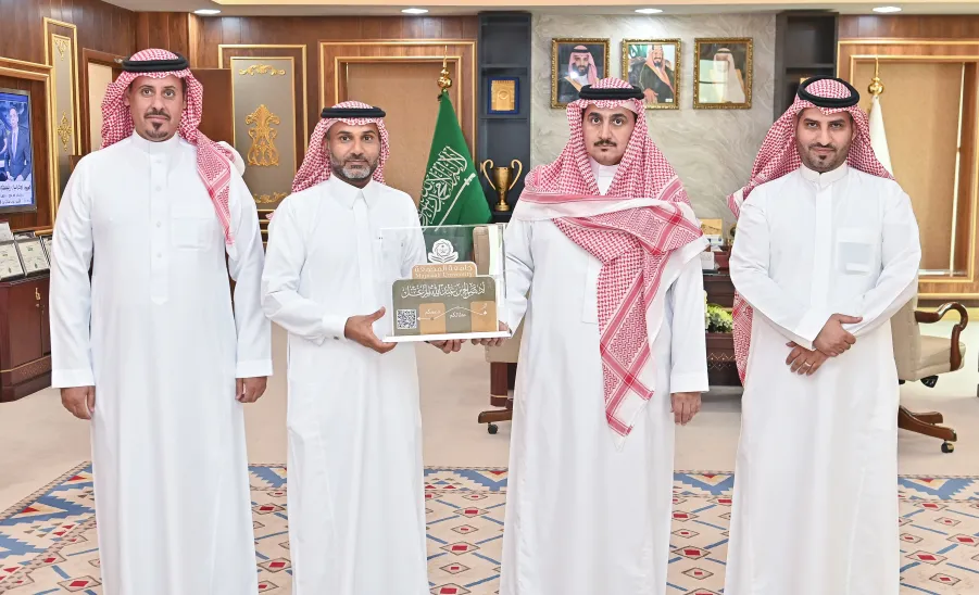 الجامعة تدشن حاضنة الأعمال ومساحة العمل المشتركة لتعزيز ريادة الأعمال والابتكار - تدشين حاضنة الأعمال لتعزيز ريادة الأعمال والابتكار