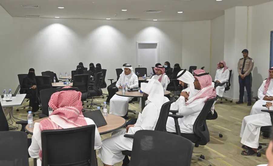 Mohammad Al-Fawzan Chair for Inheritance conducts a seminar on The Impact of Technology on Inheritance - جانب من الحضور لندوة علمية بعنوان "أثر التقنية على التركات"