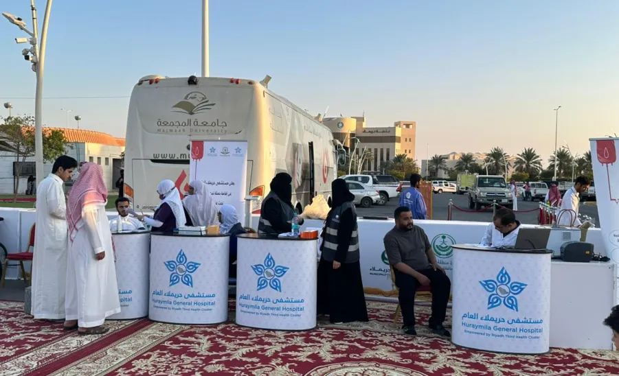 The Blood Bank Club launches a blood donation campaign at the flower festival in Huraymlaa - تبرع بالدم