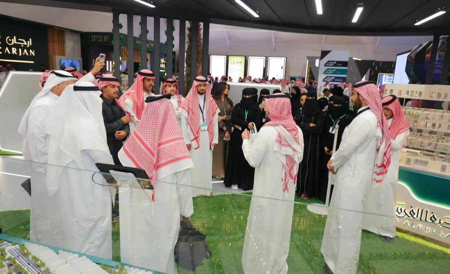 Applied College Students visit the Cityscape Global 2024 -  معرض