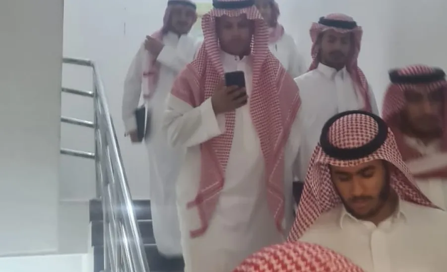The Safety Department conducts fire drills
 - السلامة تُنفذ فرضيات إخلاء في كليات الجامعة