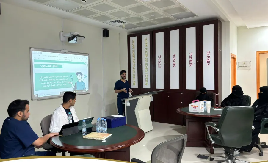 The College holds a seminar entitled: "Tolerance is a Great Value and One of the Principles of Humanity" -  جلسة حوارية بعنوان "التسامح قيمة عظيمة وأحد مبادئ الإنسانية"