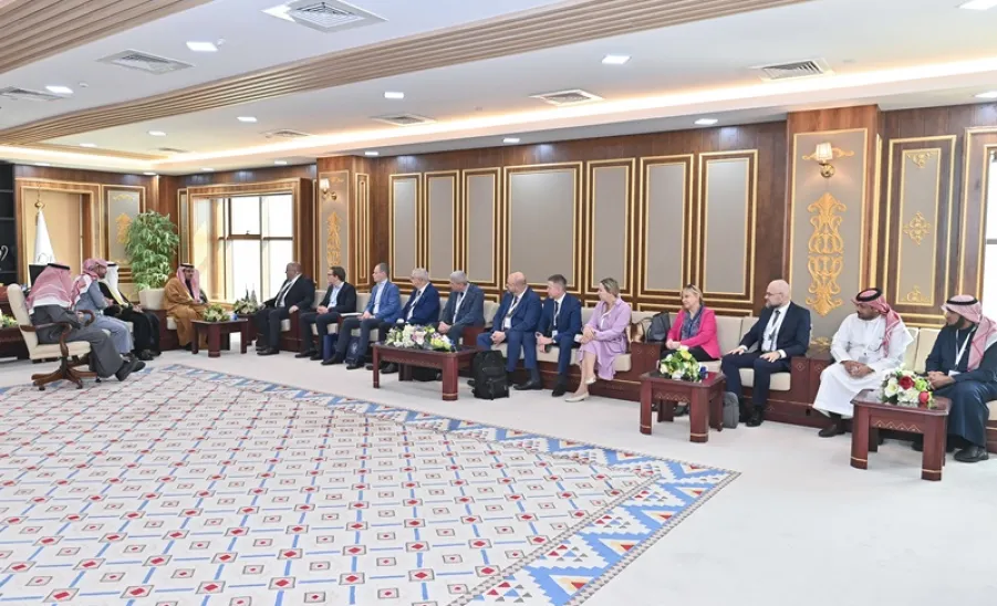 وفدٌ من رؤساء وقيادات الجامعات البولندية يزور الجامعة - وفدٌ من رؤساء وقيادات الجامعات البولندية يزور الجامعة