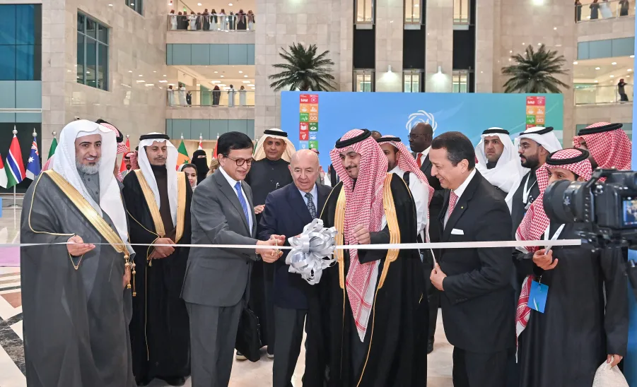 الجامعة تنظم الاجتماع الحادي والعشرين للجنة التوجيهية لشبكة سيفال العالمية -   الاجتماع الحادي والعشرين للجنة التوجيهية لشبكة سيفال العالمية 