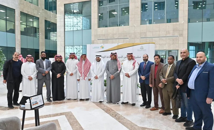 Applied College staff participate in the periodic measurement project of employee engagement -  الارتباط 
