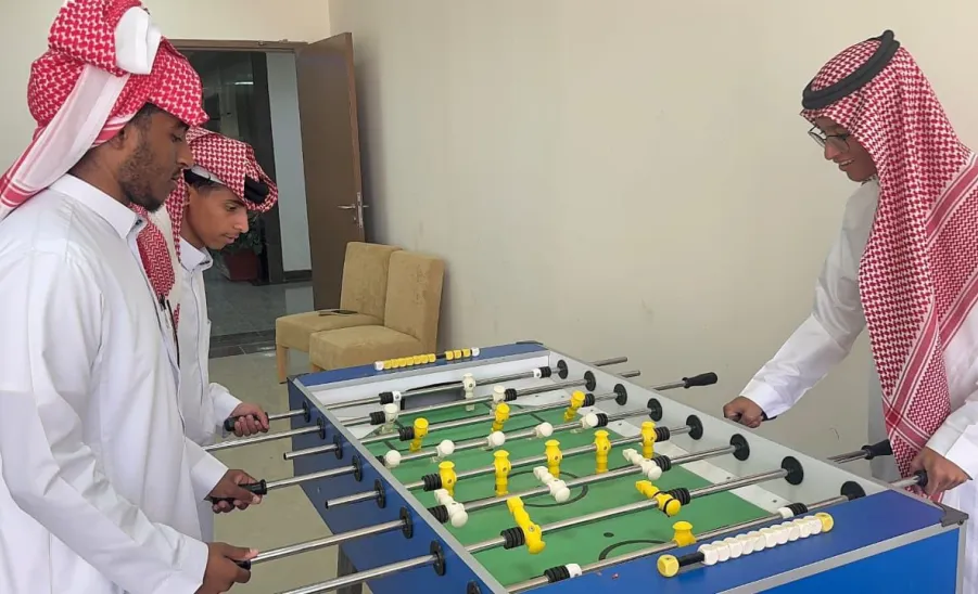 Sports tournaments held at the Applied College branch in Remah came to an end -  فعاليات 