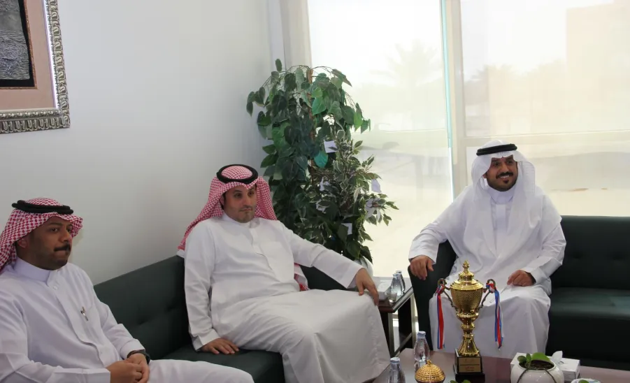 The CEO of Applied College honored the winners of e-sports contest for the academic year 1446 AH -  تكريم