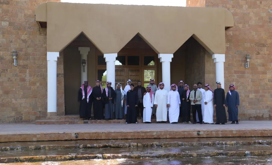 The College students visit Abdulrahman Al-Sudairy Cultural Center in Ghat -  زيارة 