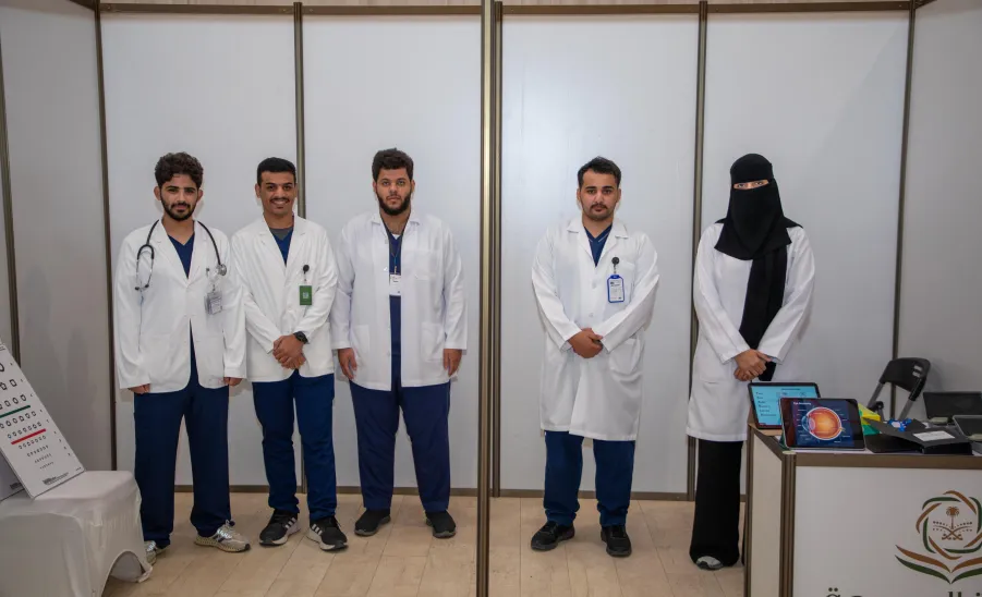 Family and Childhood Center and College of Nursing celebrate World Children's Day - صورة
