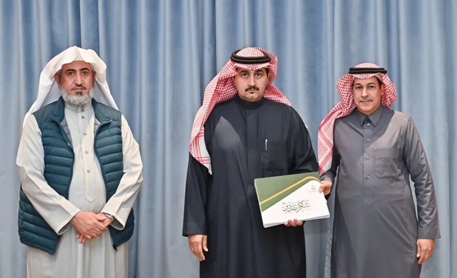 رئيس الجامعة يدشن الخطة الإستراتيجية الرابعة للجامعة  (2025 - 2030) - 6