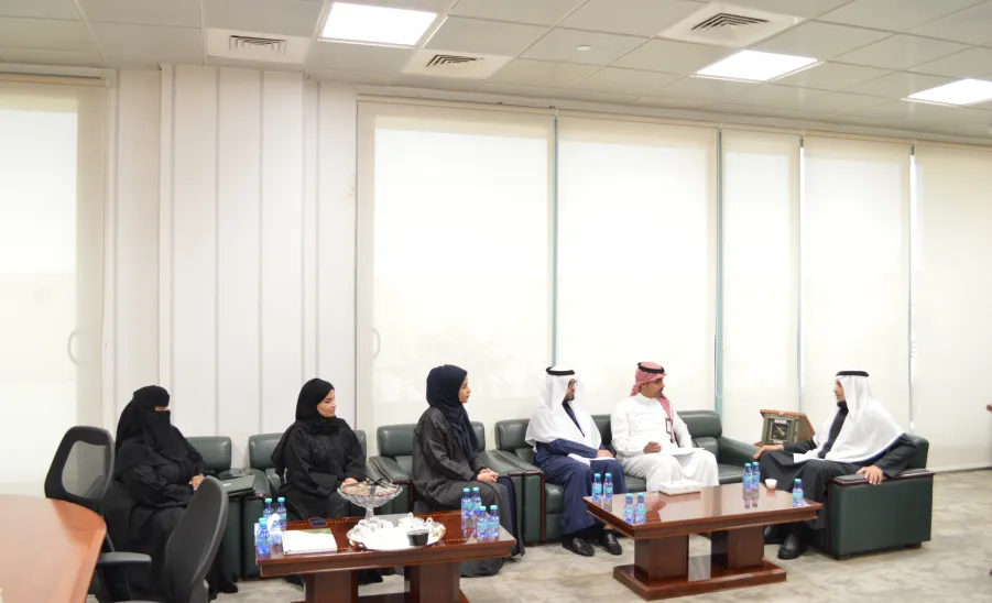 تجديد اتفاقية دعم توظيف الخريجين مع صندوق "هدف" - الشؤون التعليمية- هدف 1