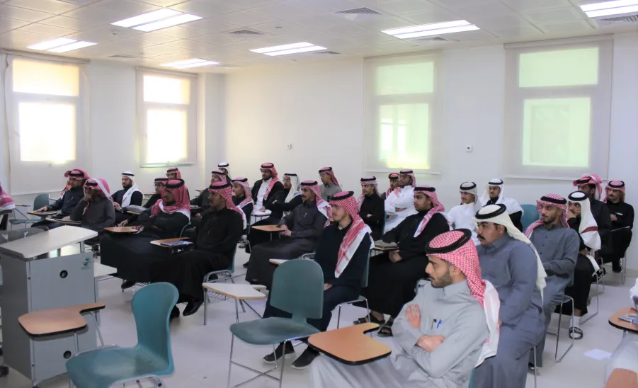 وحدة التوجيه والإرشاد والحقوق الطلابية تقيم لقاءً بعنوان ملتقى التميز والإرشاد الأكاديمي - ملتقى التميز والإرشاد الأكاديمي