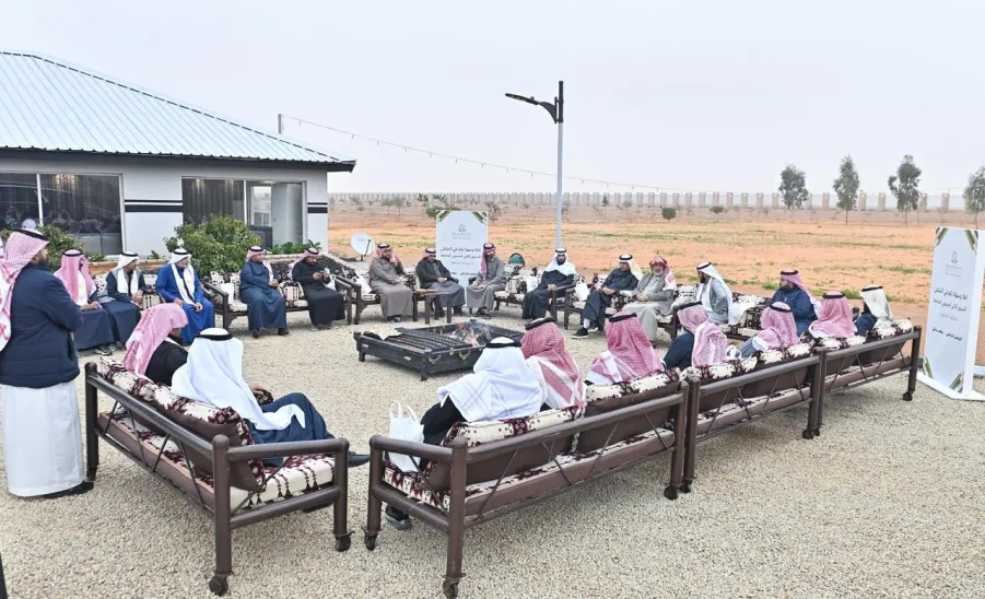 الإدارة العامة للخدمات تقدم خدمات التنقل لمنسوبي ومنسوبات الجامعة لحضور فعاليات الملتقى السنوي الثاني  - 1