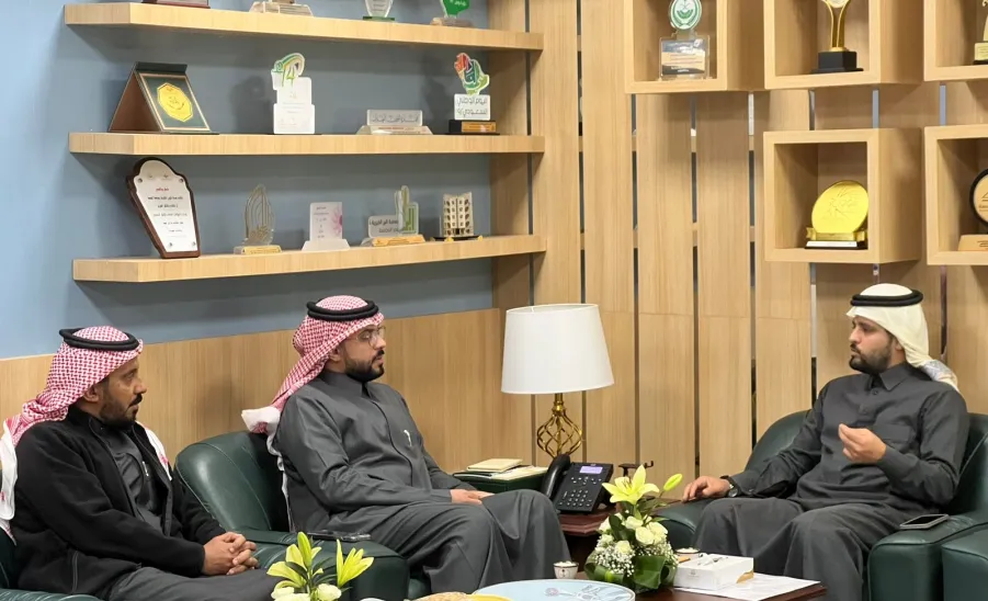 تعزيز سبل التواصل بين الإدارة العامة للعلاقات والمؤتمرات والإدارة العامة للمشروعات و التشغيل والصيانة - صورة