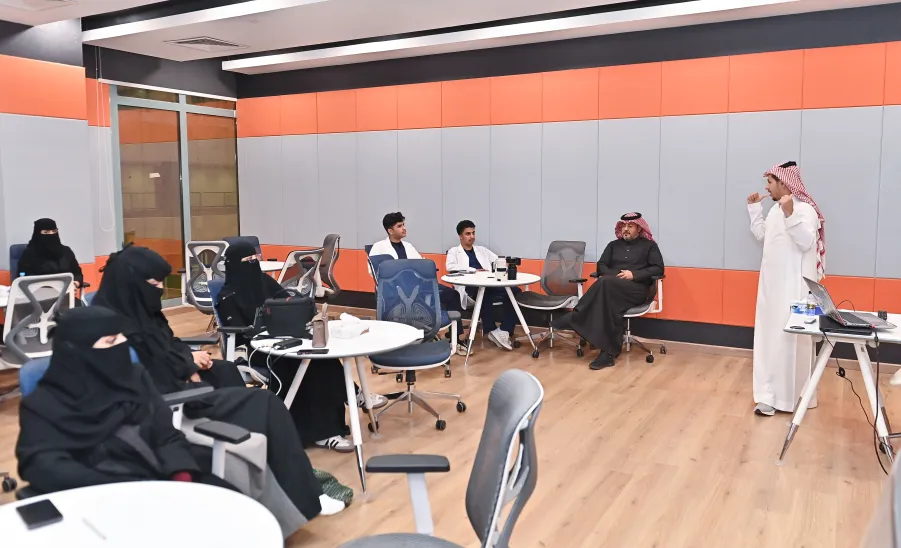 The Gifted Center organizes a workshop on the basics of cinematography - 3