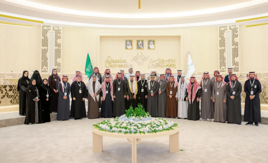 الرئيس التنفيذي للكلية التطبيقية يحضر الاجتماع السنوي الخامس للكليات التطبيقية - اجتماع 