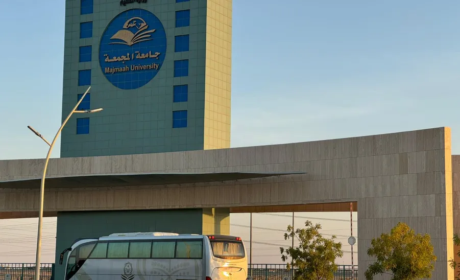 The General Administration of Services provides transportation services for the annual research forum -  1