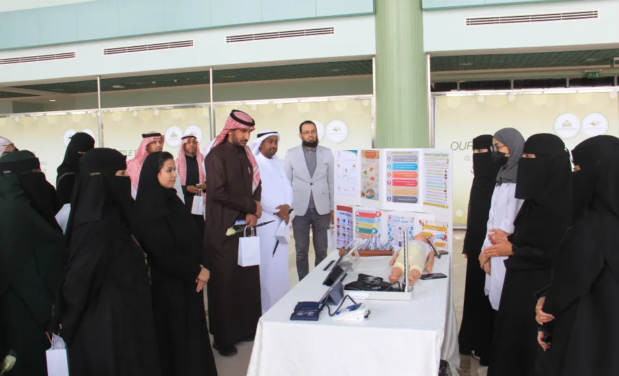 The College of Nursing Organizes Gulf Nursing Day Event - كلية التمريض تقيم فعالية يوم التمريض الخليجي