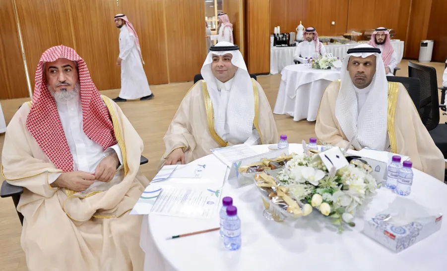 وكيل ‫الجامعة للتنمية والاستثمار يشارك في ورشة عمل: "خطة كفاءة الإنفاق والتخطيط المالي لضمان الاستدامة المالية للجامعات السعودية" - وكيل ‫جامعة المجمعة‬ للتنمية والاستثمار يشارك في ورشة عمل: "خطة كفاءة الإنفاق والتخطيط المالي لضمان الاستدامة المالية للجامعات السعودية"