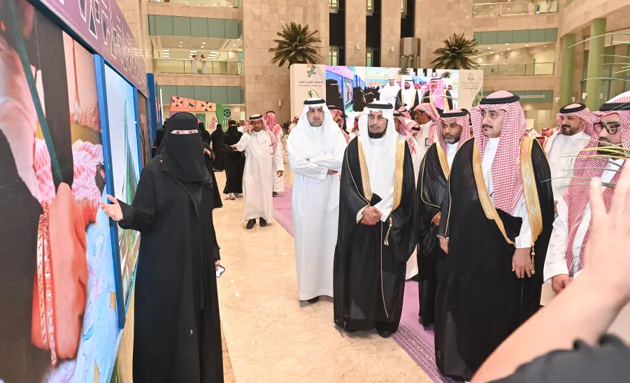 الجامعة تقيم حفل ختام الأنشطة للعام الجامعي 1446هـ وتكرم الطلبة الفائزين في الملتقى الطلابي السابع وهاكاثون كأس العالم 2034 -  حفل ختام الأنشطة للعام الجامعي 1446ه