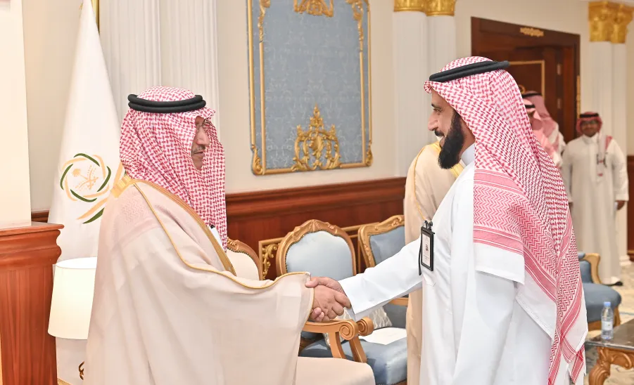 THE MINISTER OF EDUCATION, MR. YOUSEF AL-BENYAN VISITS MU - معالي وزير التعليم في رحاب #جامعة_المجمعة .