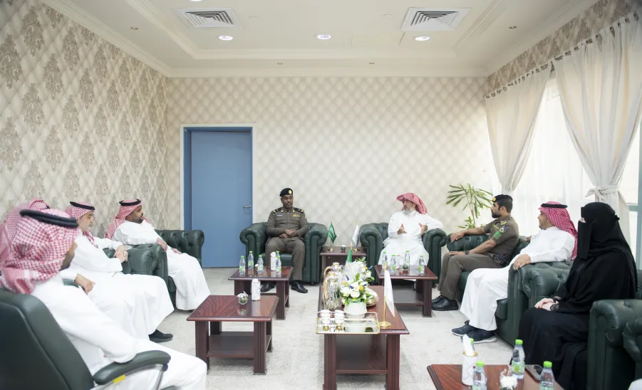 MU VICE-RECTOR LAUNCHES THE TRAFFIC SAFETY WEEK ACTIVITIES AT THE CENTRAL LIBRARY      - وكيل الجامعة للتنمية والاستثمار يطلق فعاليات اسبوع السلامة المرورية بالمكتبة المركزية