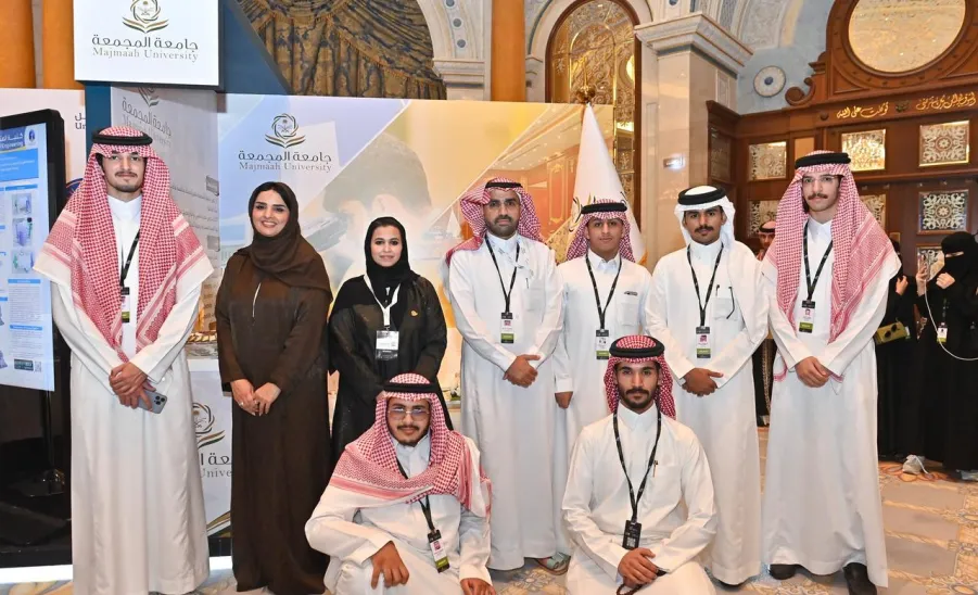 طلبة الجامعة في زيارة إلى المعرض الدولي للتعليم EDGEx2025 - 3
