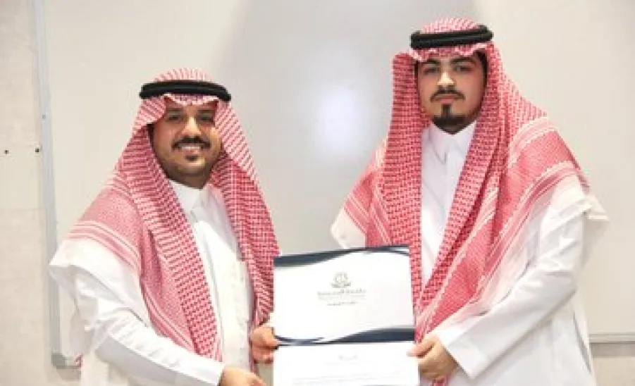 The Applied College honors outstanding students across all branches - أرشدني 